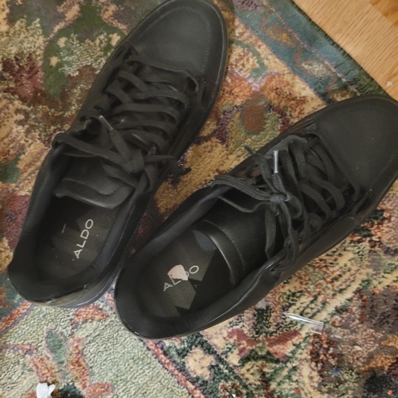 Mens Aldo Shoes black 9.5 us - Picture 2 of 2